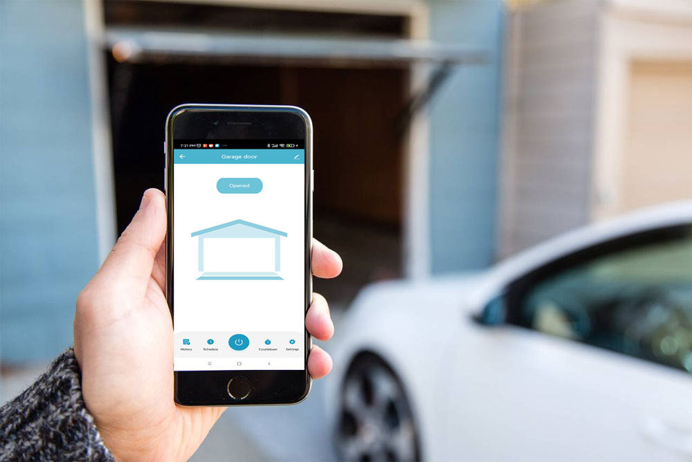 Graffiti Smart WiFi Garage Door Opener – Remote App Control & Voice Assistant Compatible